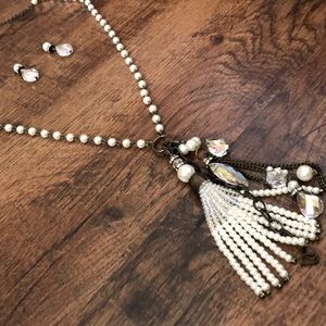 Pearl and stone matching set